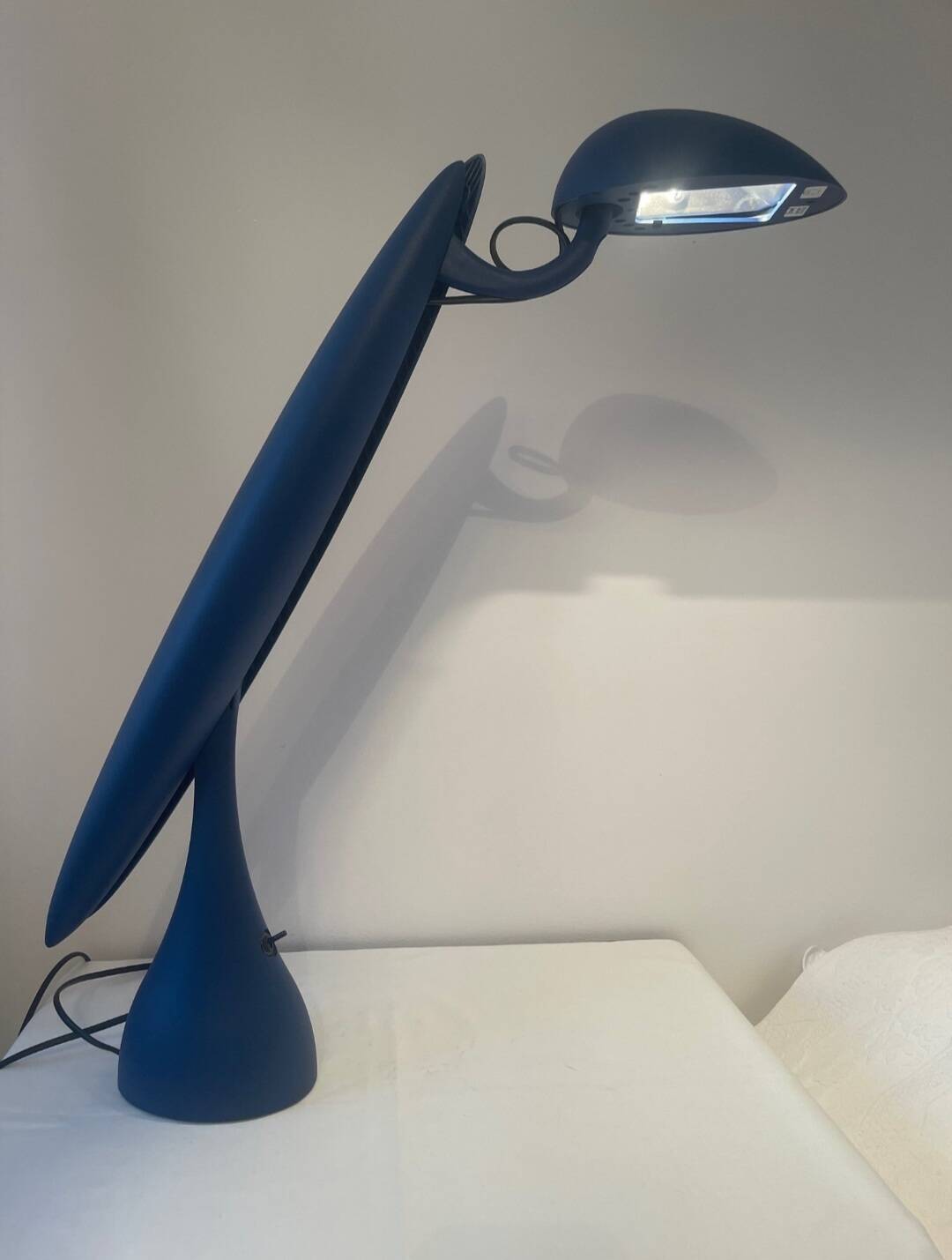 Desk Lamp - ISAO HOSOE blue colour LUXO - Heron model