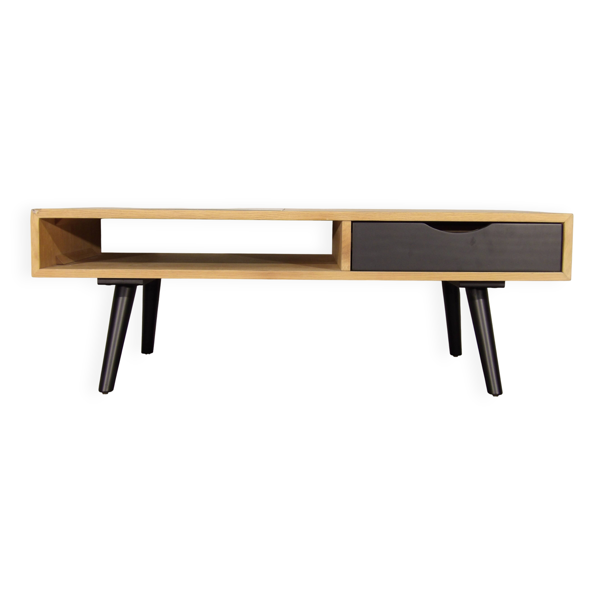 Vintage style coffee table in natural light oak