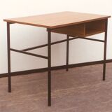 "Junior" desk by Pierre Guariche for Meurop 60