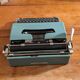 Typewriter Olivetti Lettera 32