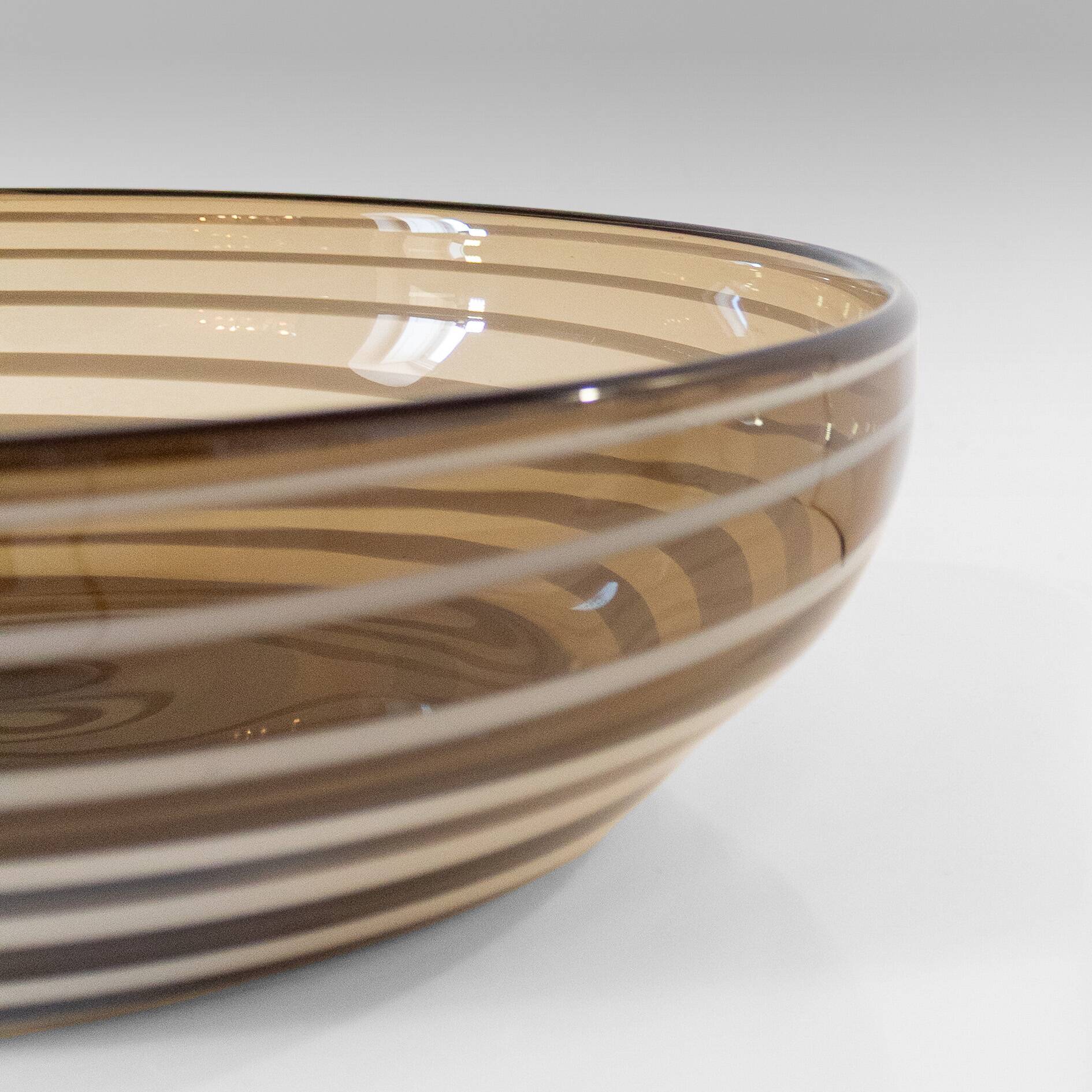 Vase central en verre