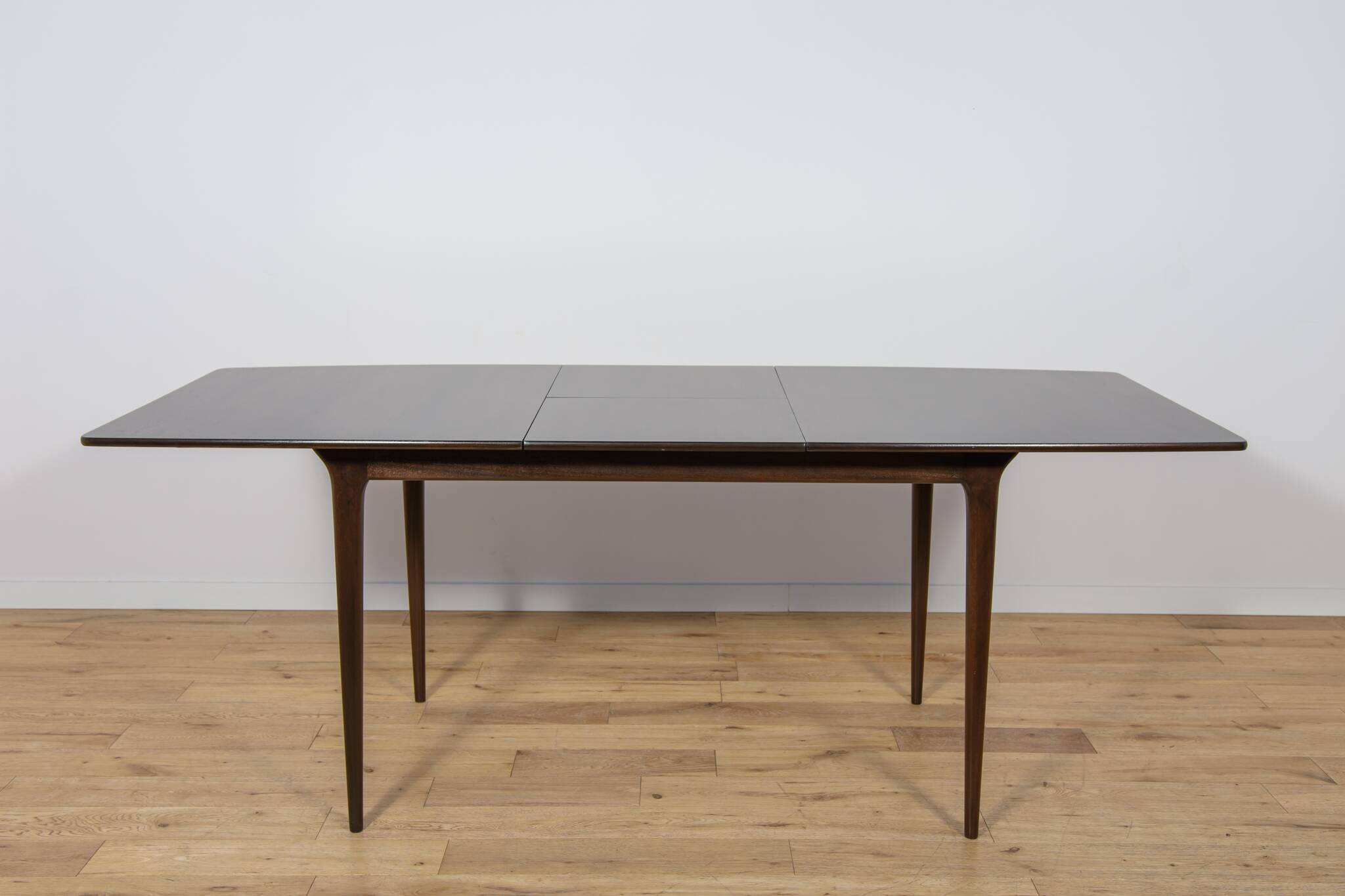Mid-Century Teak Extendable Dining Table from McIntosh, United Kingdom, 1960s