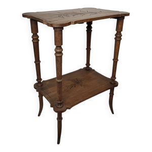 Table d'appoint en noyer