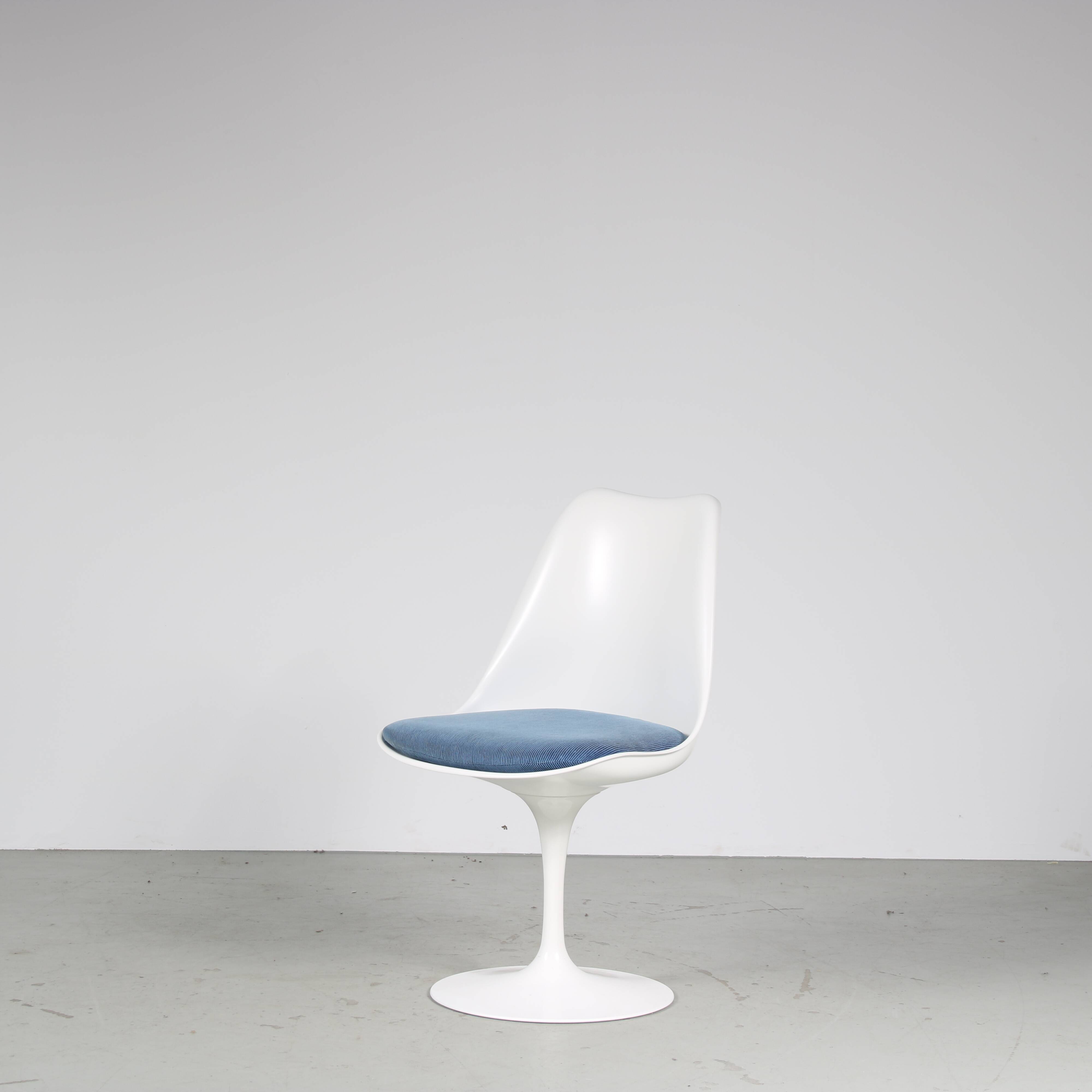 “Tulip” chairs by Eero Saarinen for Knoll International, USA 1960