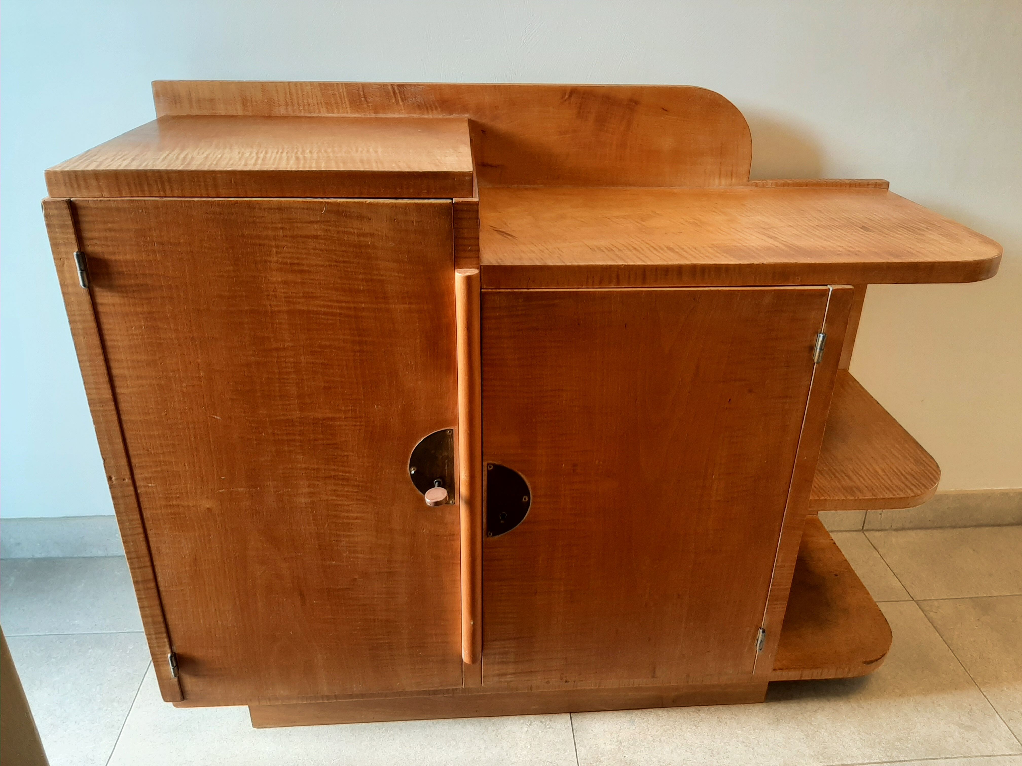 Meuble bas 2 portes art déco