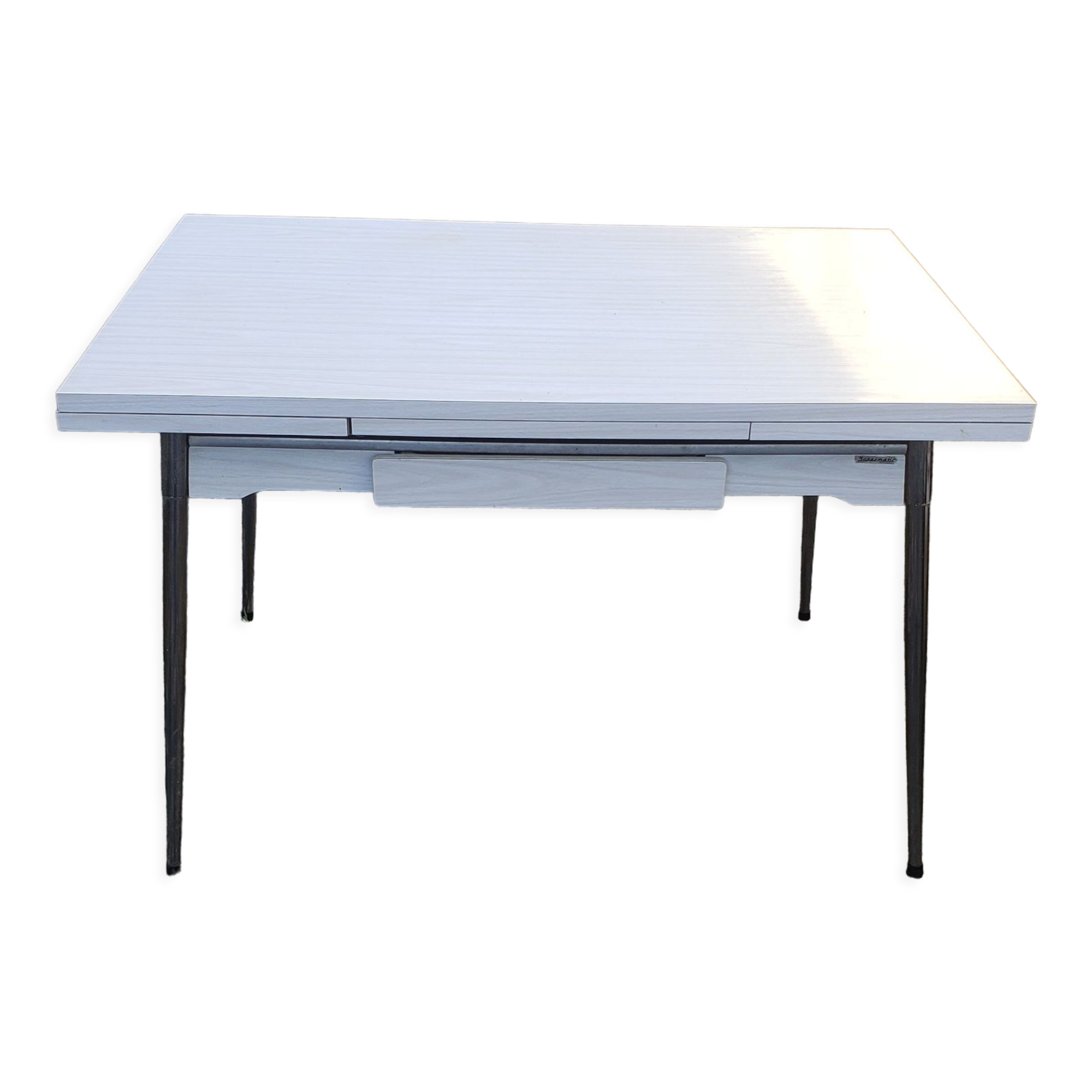 Formica table with extensions