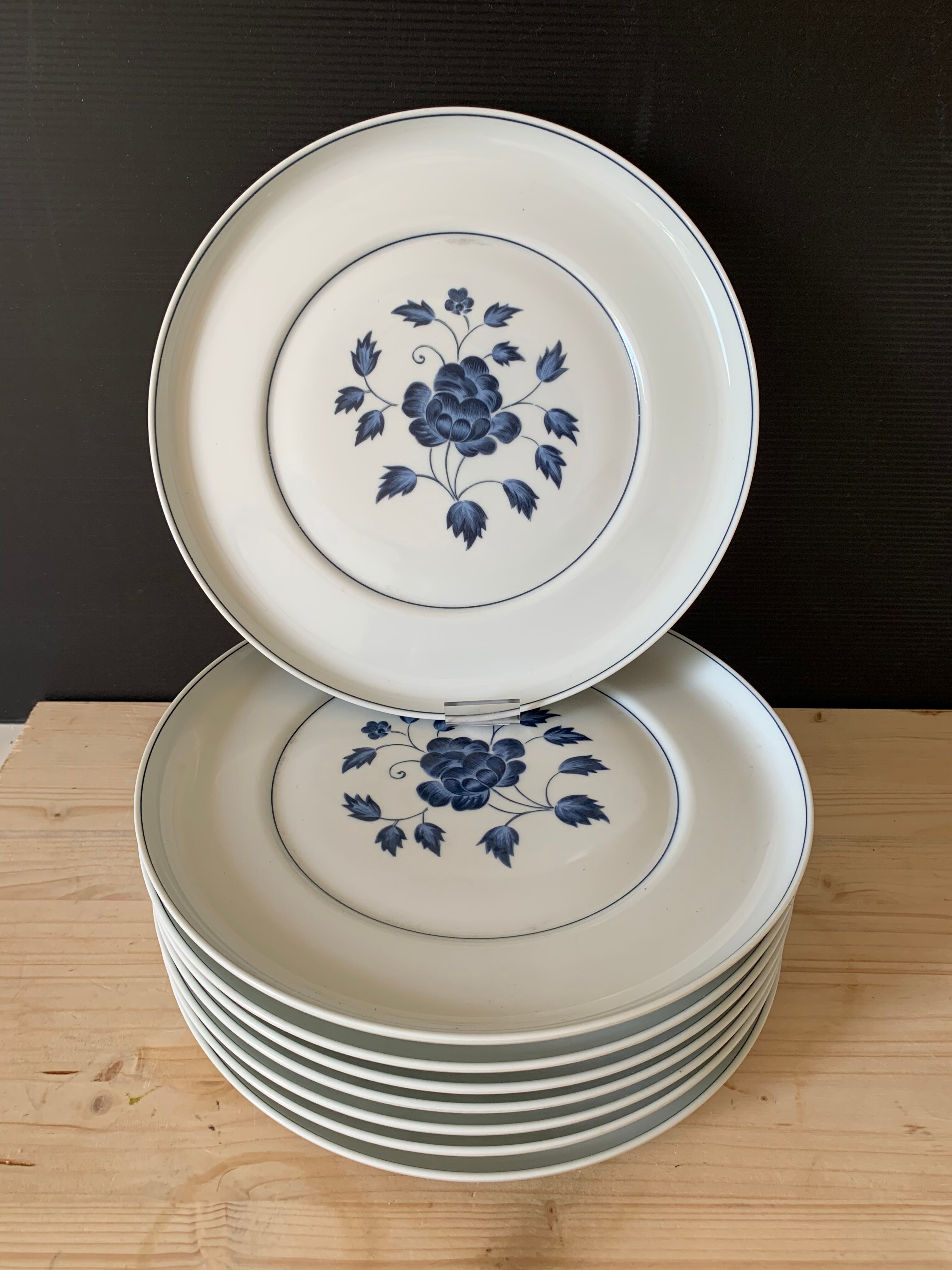 Porcelain plates Marc Held