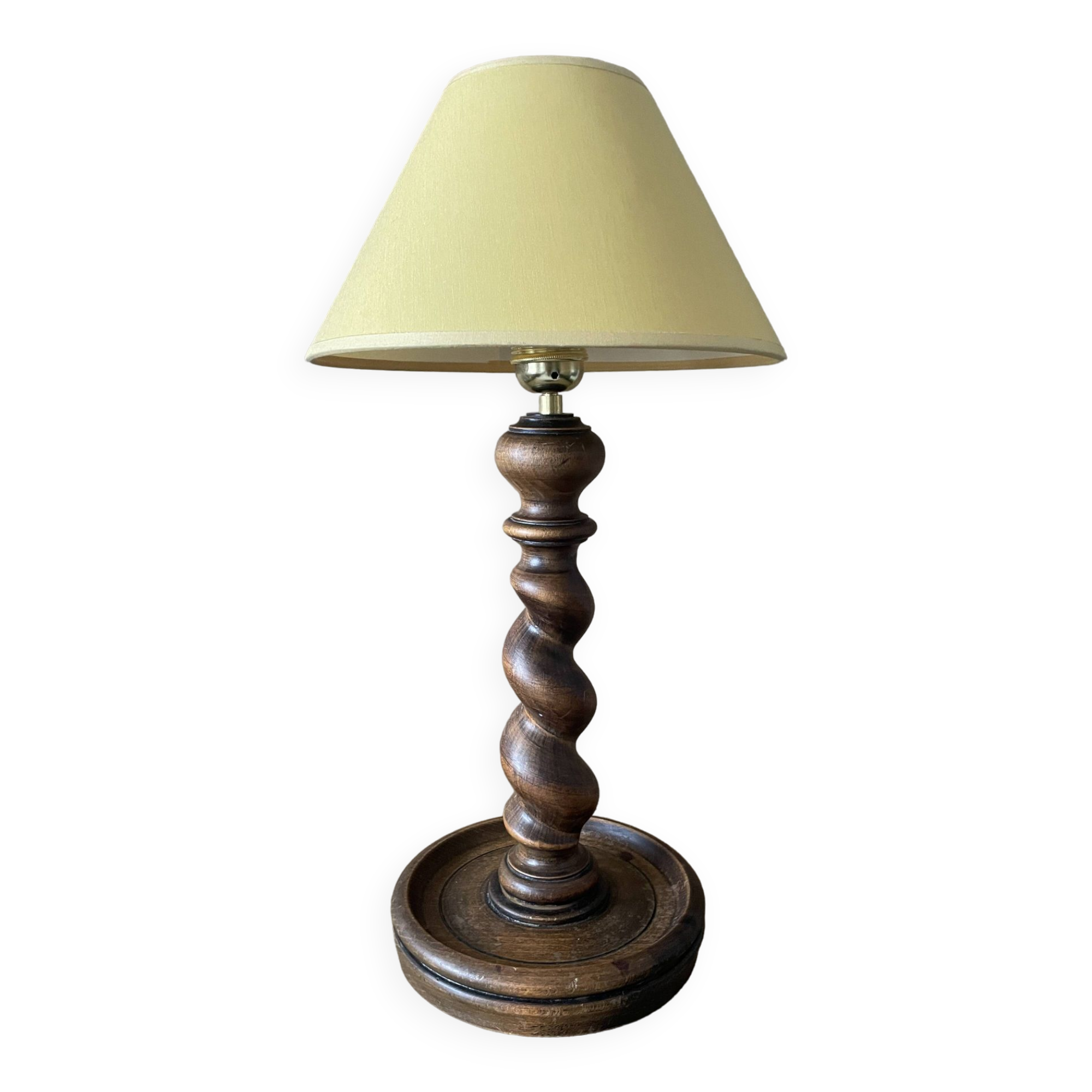 Lampe en bois ancienne