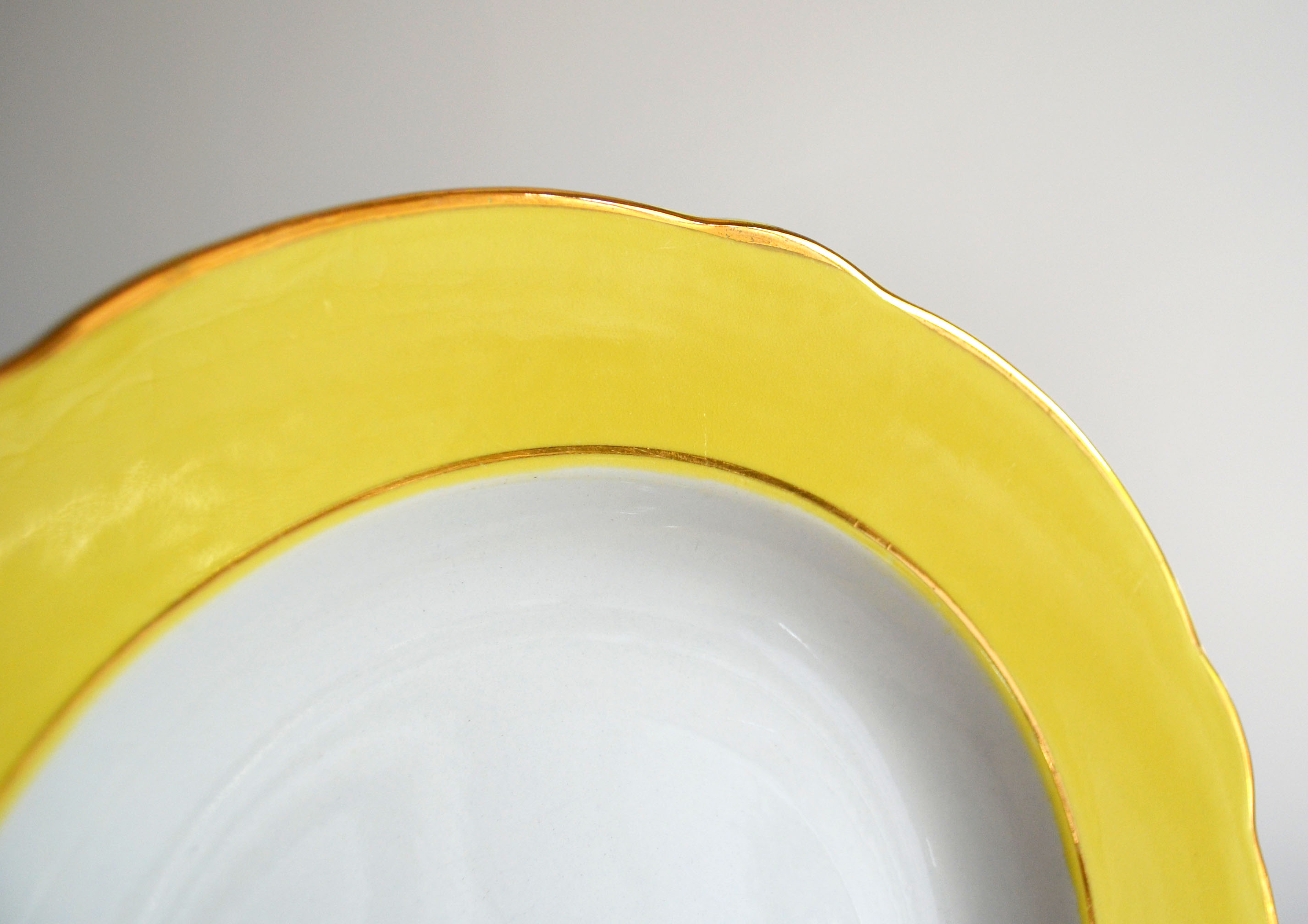 6 hollow plates Lunéville model Daffodil