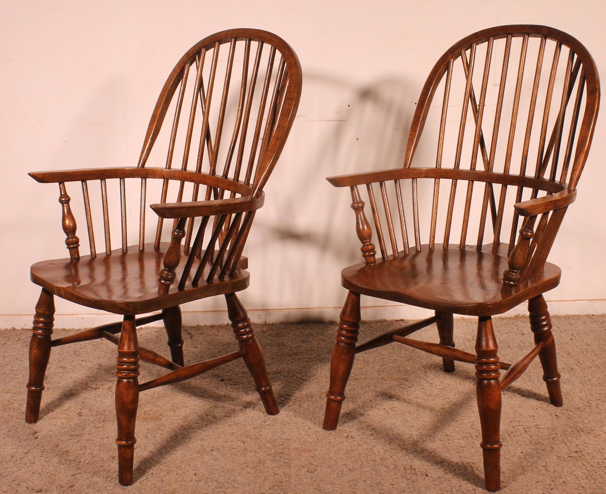 Pair of 19th Century English Windsor Armchairs