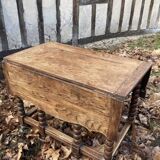 Turned wood drop leaf table