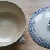 Lions head soup Colbert Creil and Montereau