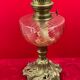 Lampe à pétrole réservoir verre cathédrale pied bronze louis xv rocaille 54 cm