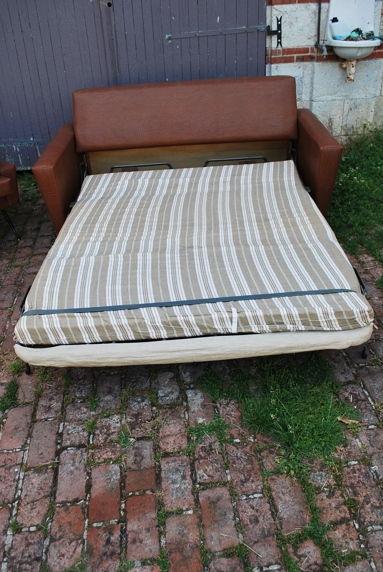 Sofa and two vintage armchairs