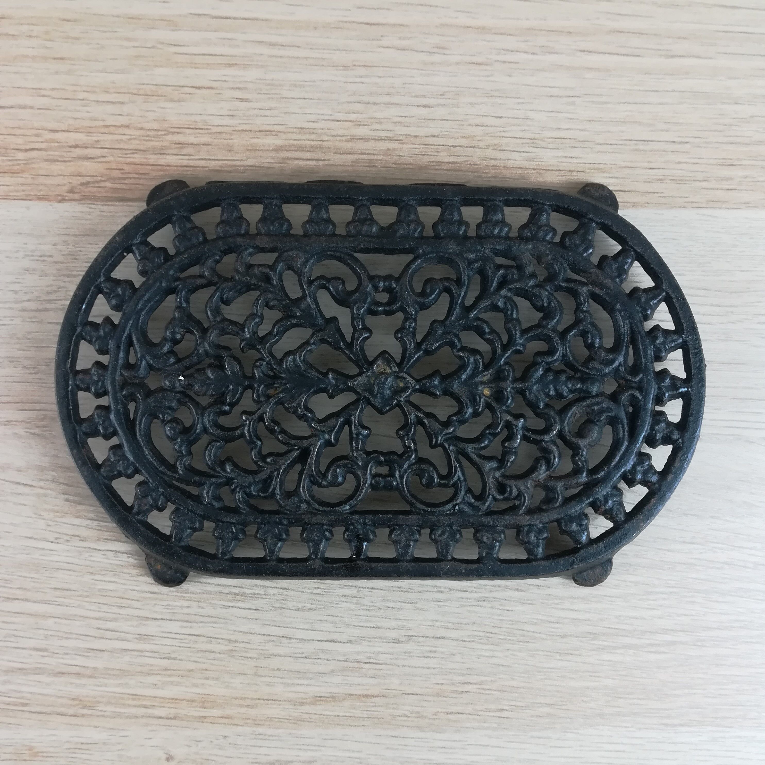 Black cast iron underside