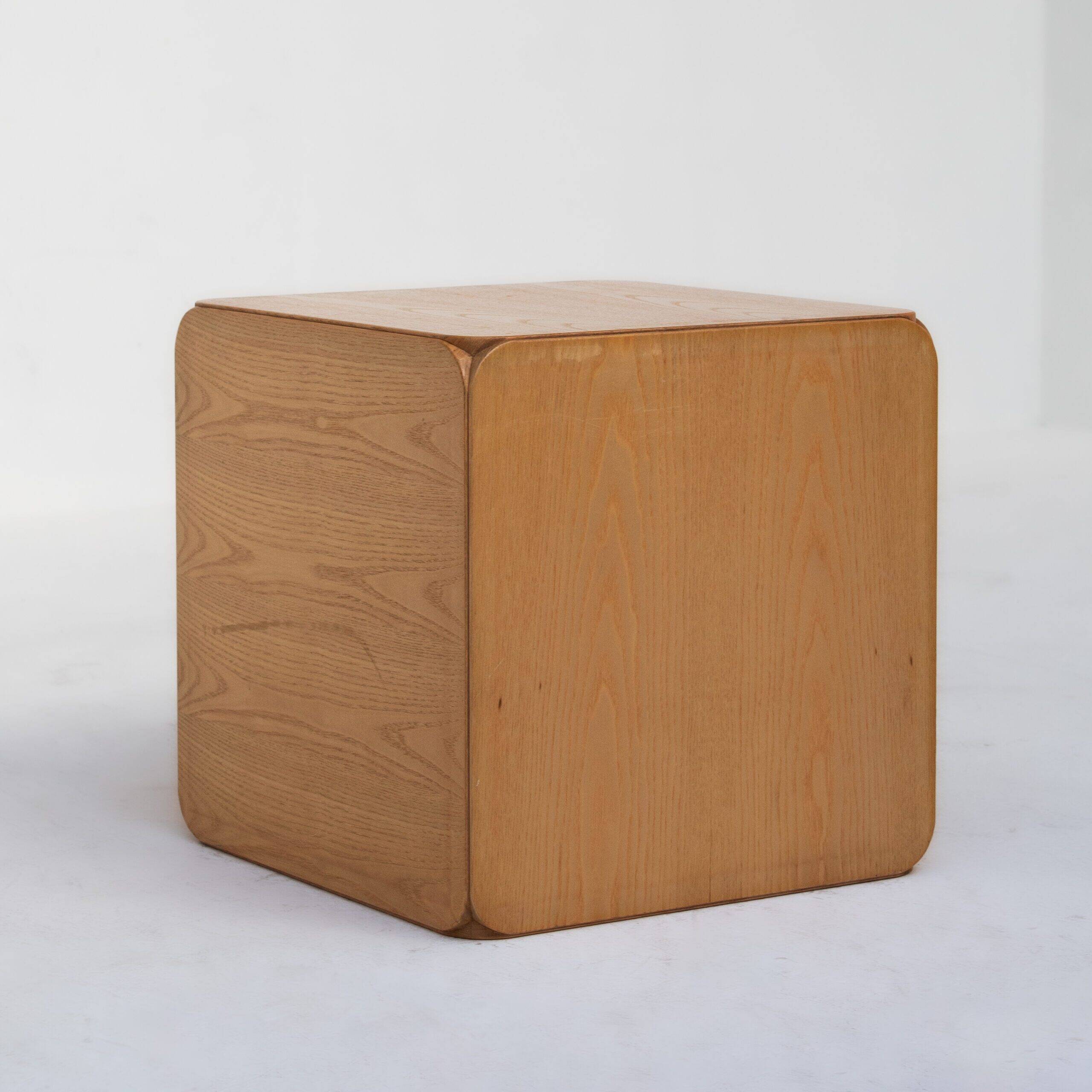 Armoires Derk Jan de Vries