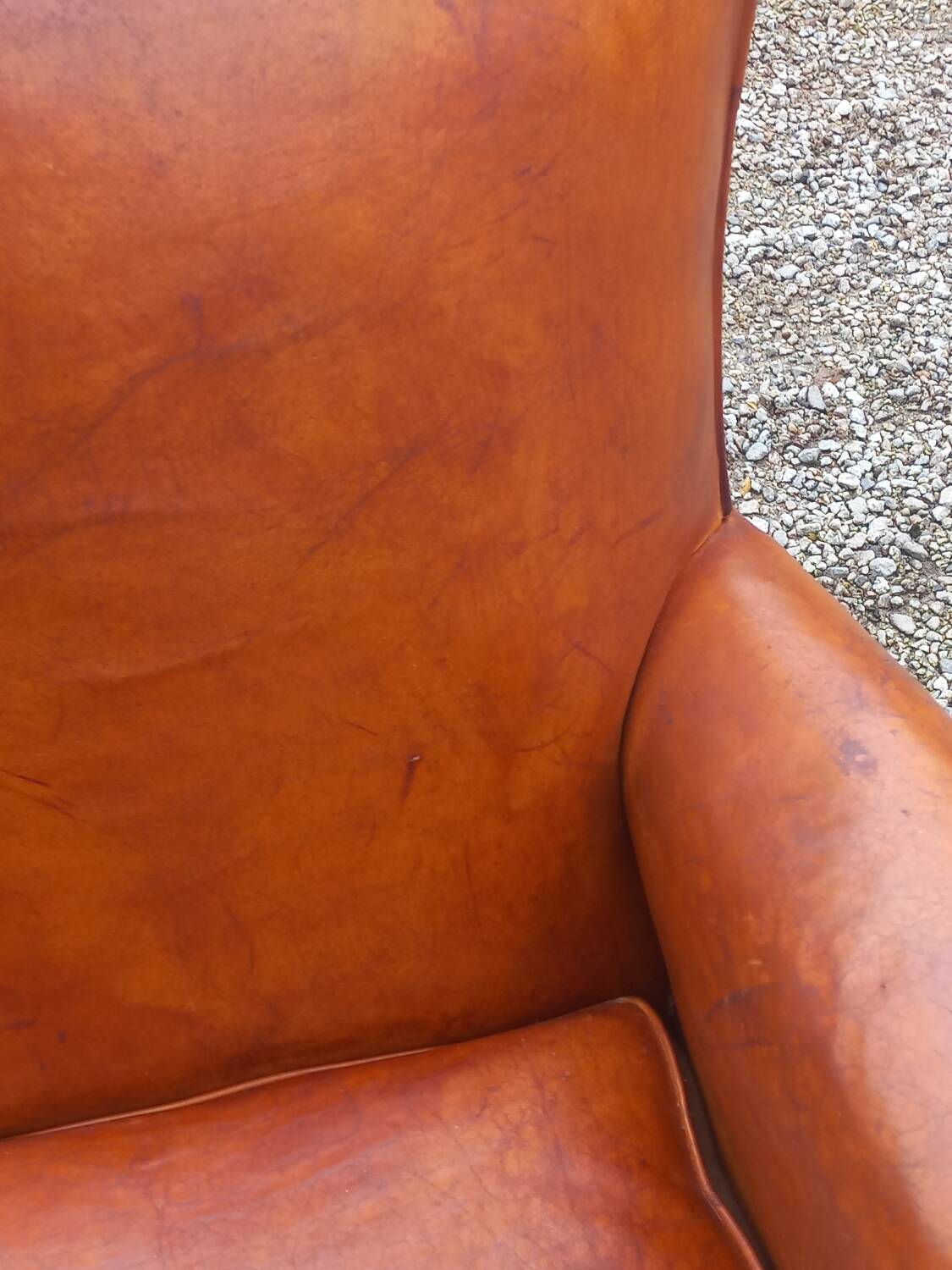 Art deco leather club chair from the 1930s