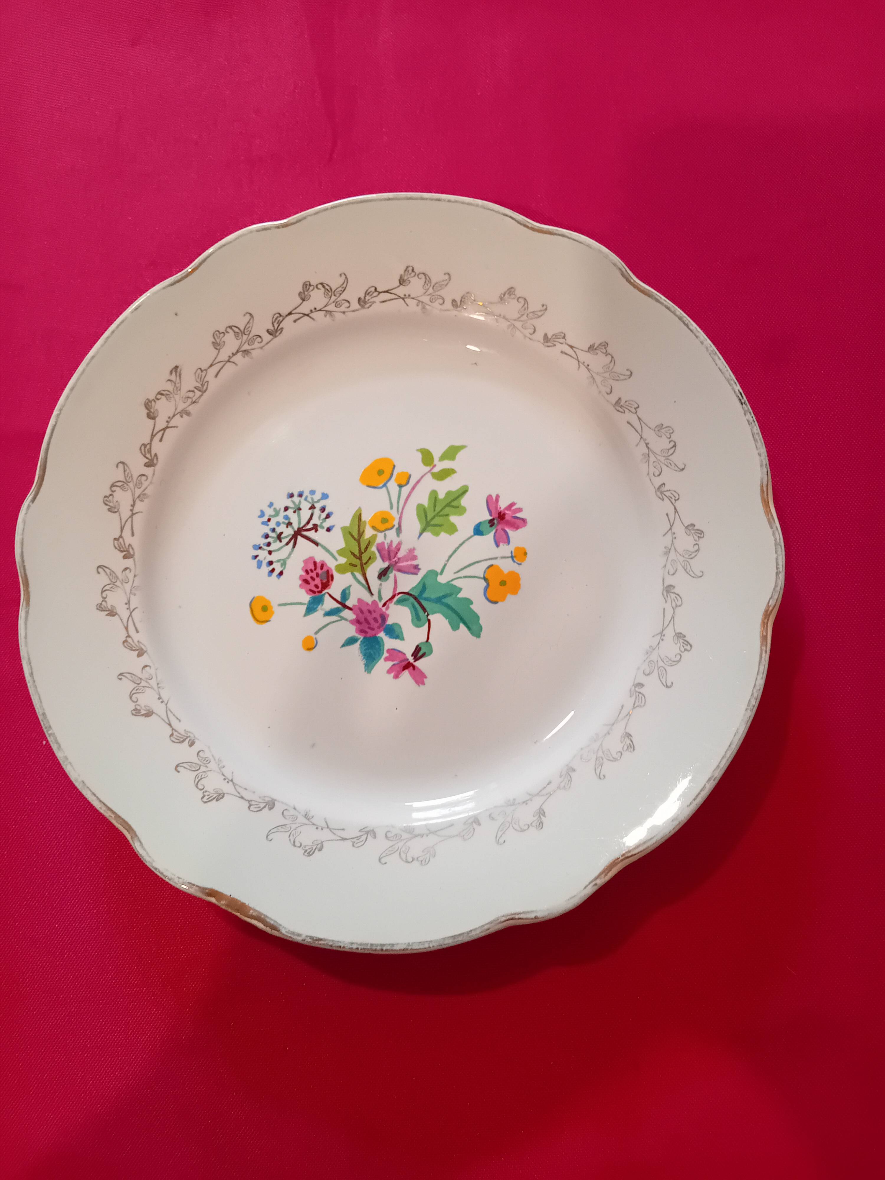 assiette dessert Digoin de Sarreguemines Rocamadour