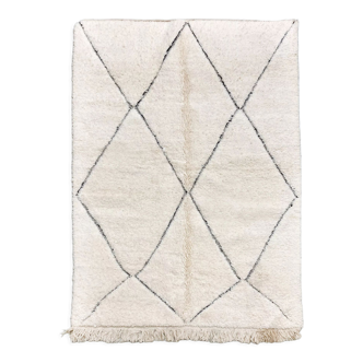 Moroccan Berber carpet beni ouarain ecru diamonds nors engraved 230x157cm