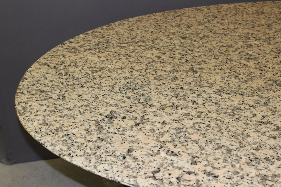 Design table in granite and black laqué steel around 1980