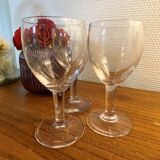 Set of 3 white wine glasses in cut glass