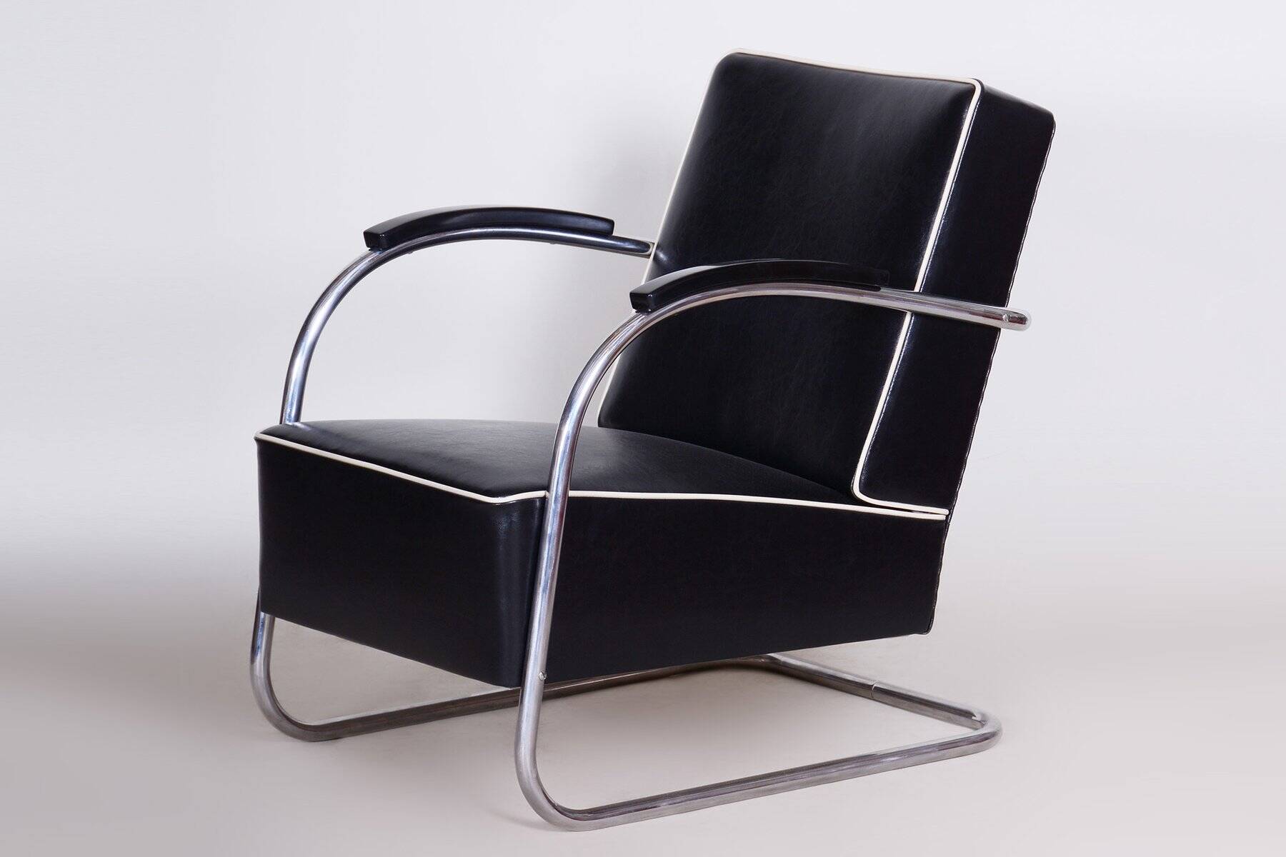 Bauhaus Armchair with Stool in Chrome attributed to Mücke-Melder, Czech, 1930s, Set of 2