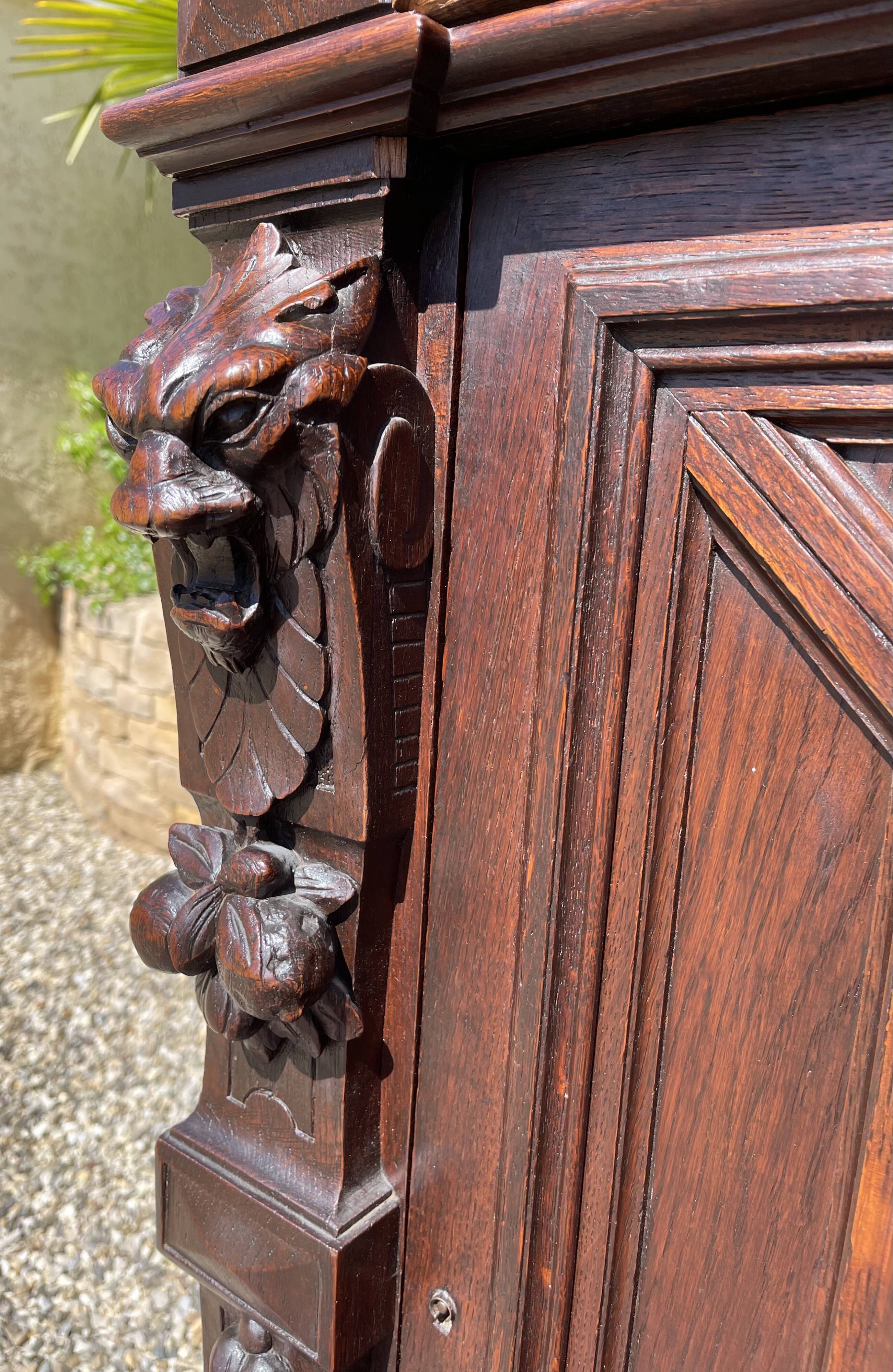 Hunting Buffet in Oak Renaissance Style