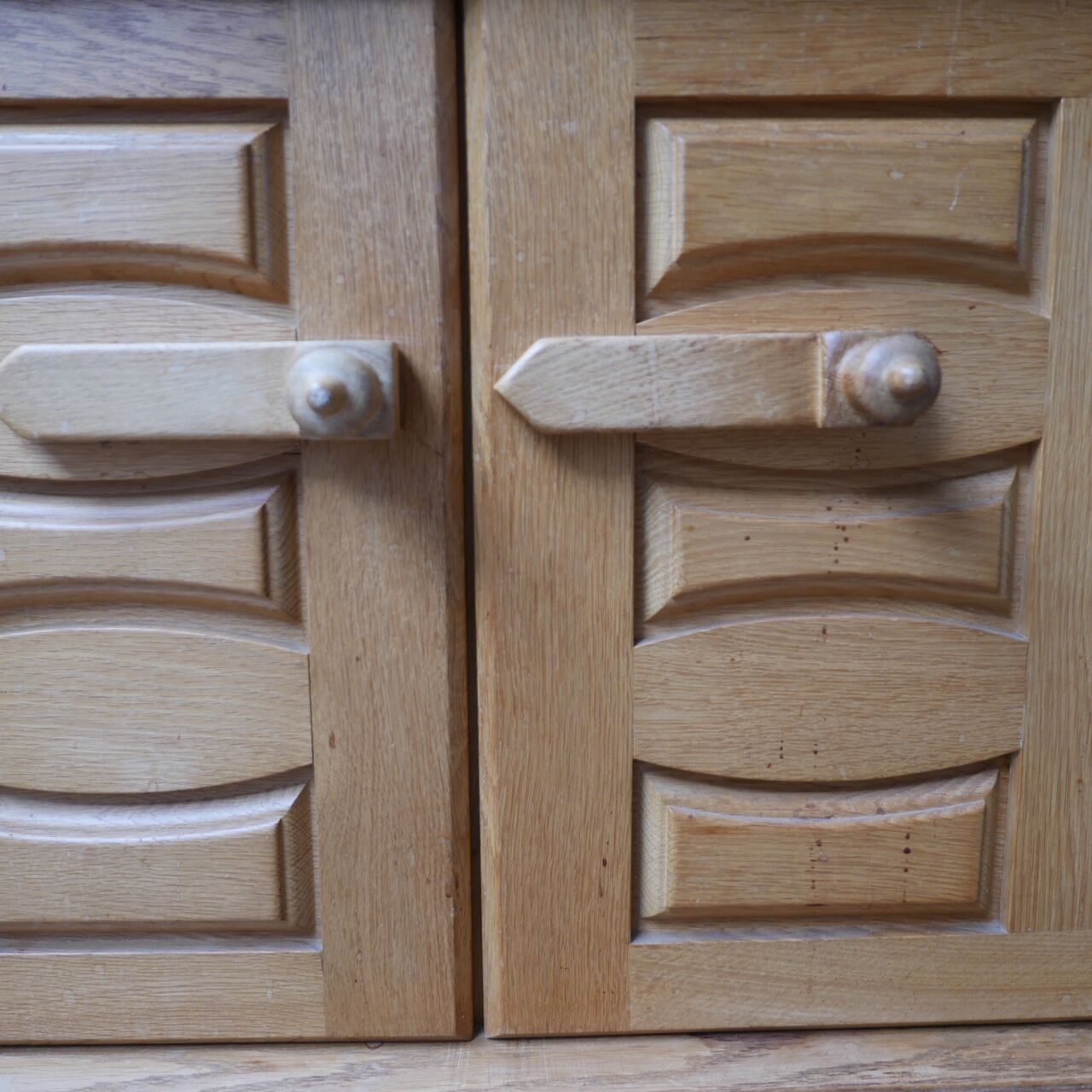 French Guillerme et Chambron sidboard