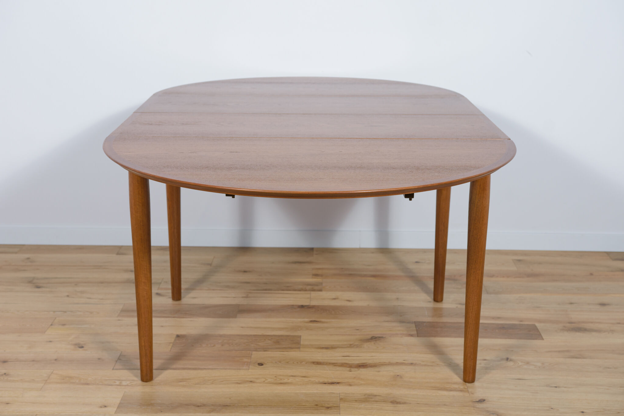 Table à manger extensible en teck, années 1960