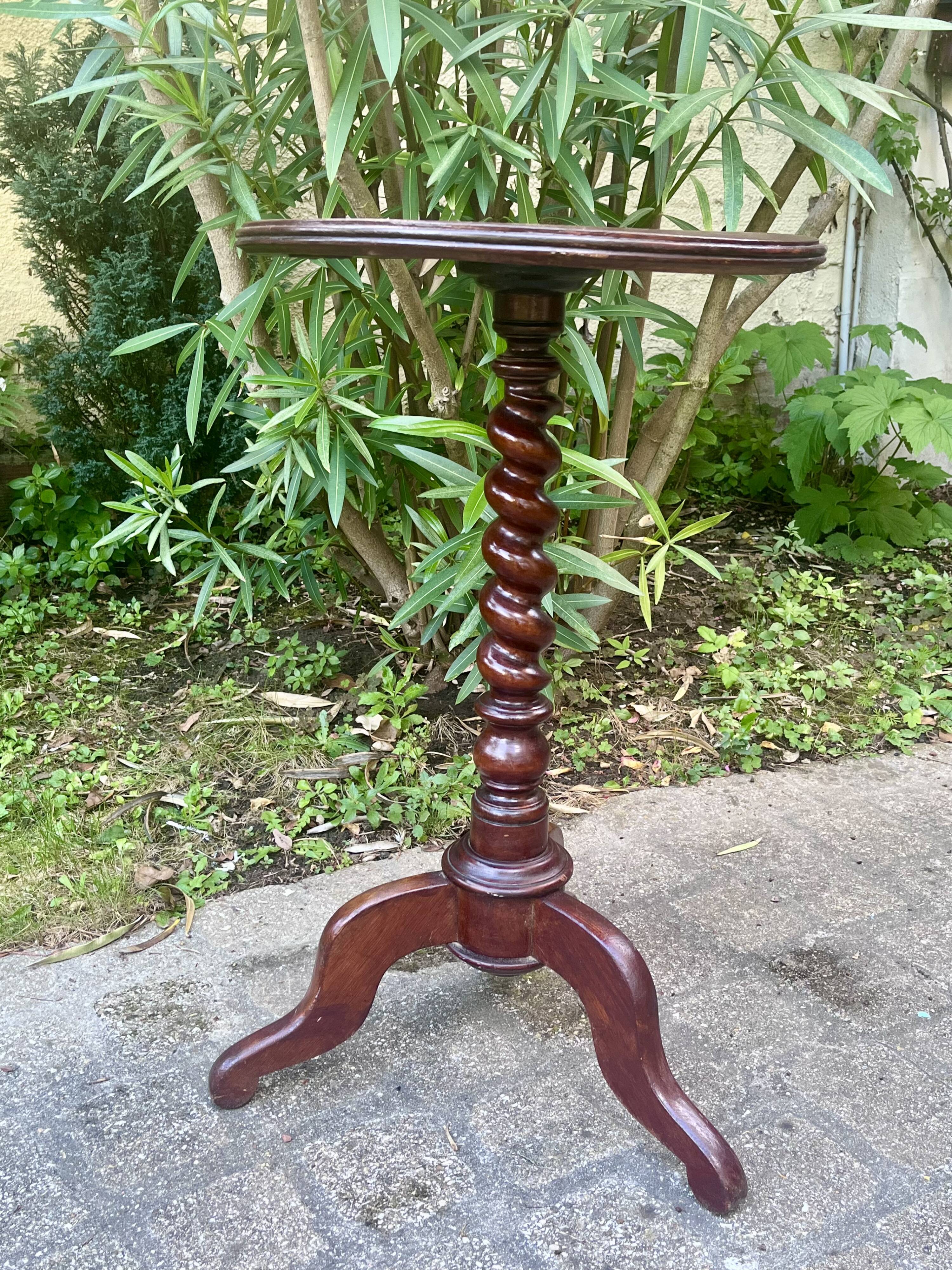 Guéridon - Twisted leg - Louis Philippe style
