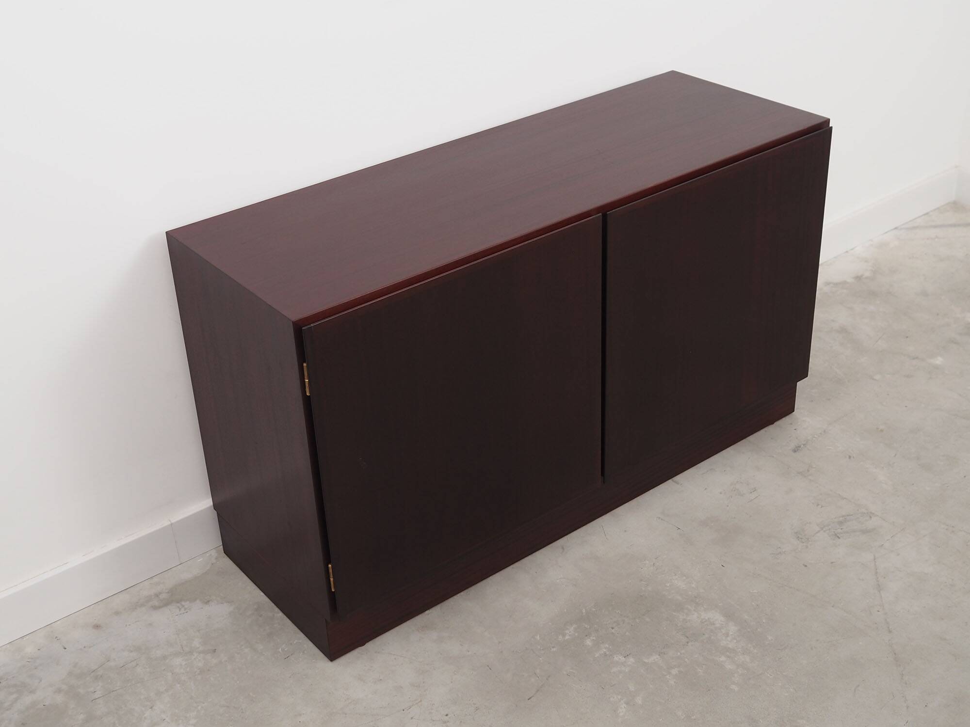 Mahogany cabinet, Danish design, 1960s, manufacturer: Omann Jun