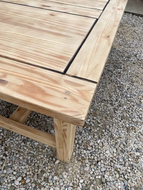 Stripped farm table