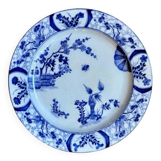 Creil and Montereau round dish in blue earthenware, "Japan" service circa 1895