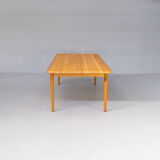 Niels Otto Moller Oak dining table for J.L. Møllers Møbelfabrik