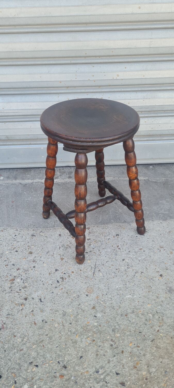 Quadripod stool