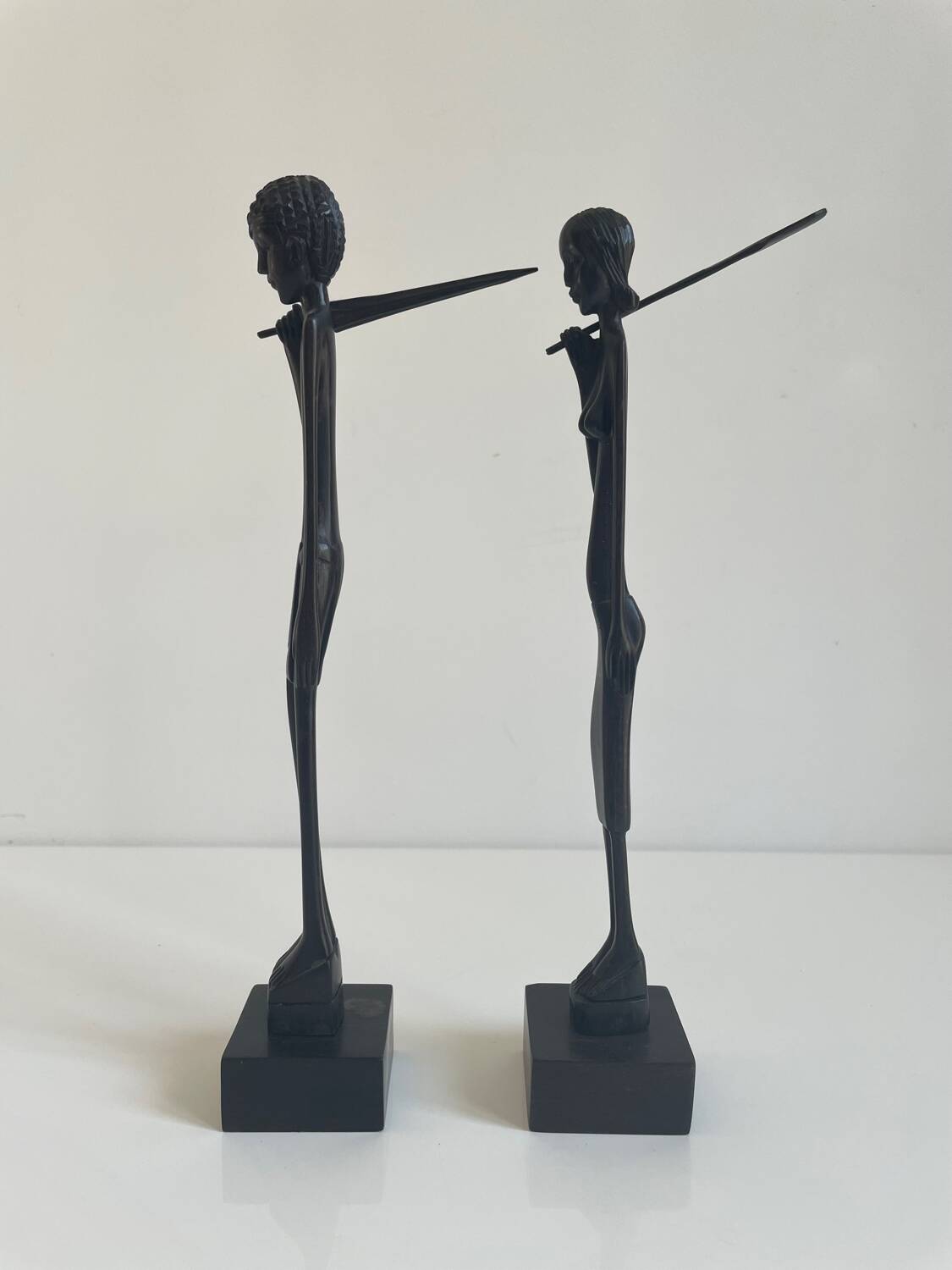 Paire de sculptures africaines en bois