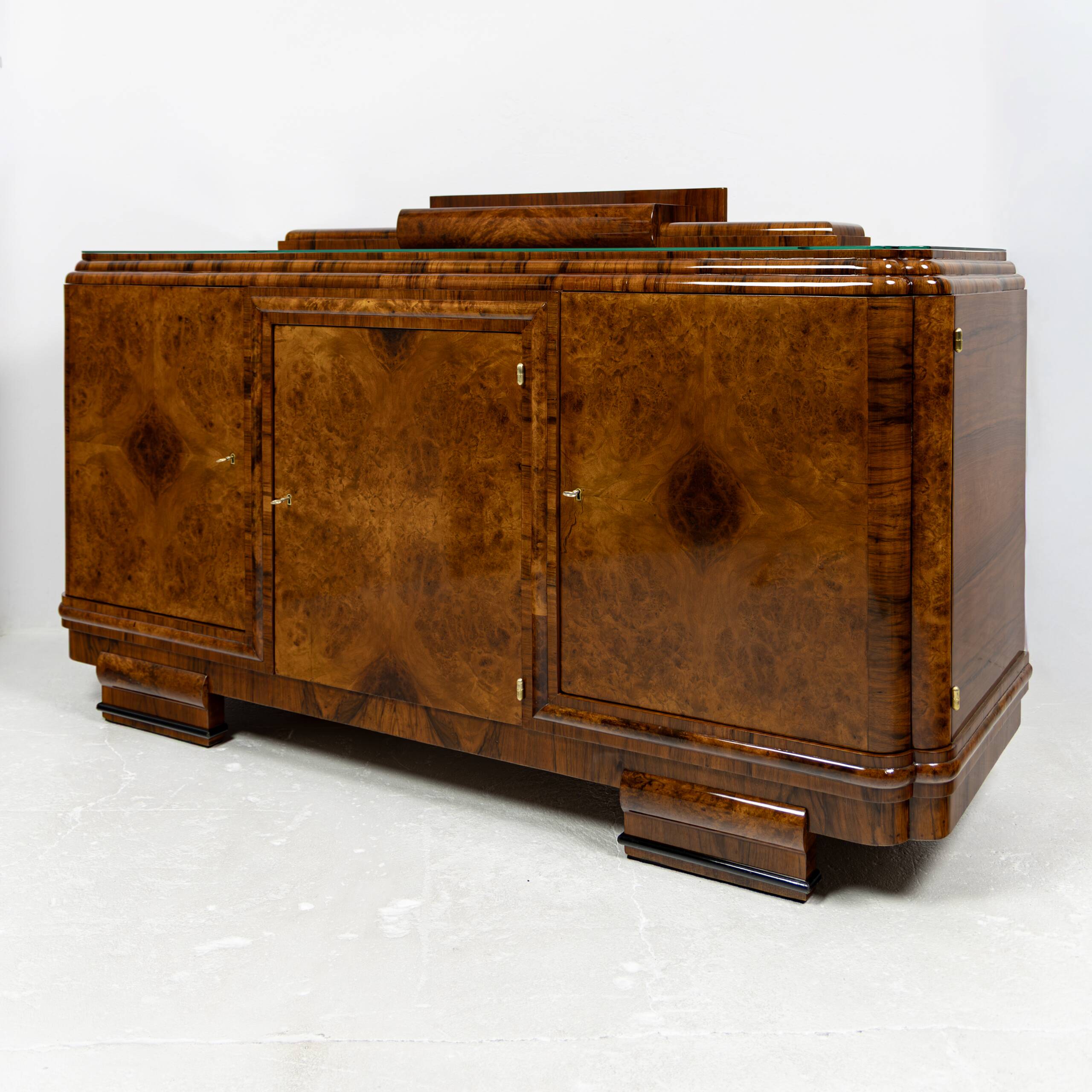 Art Deco Enfilade in walnut veneer - 1925-1939