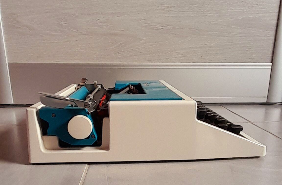 Underwood 315 typewriter