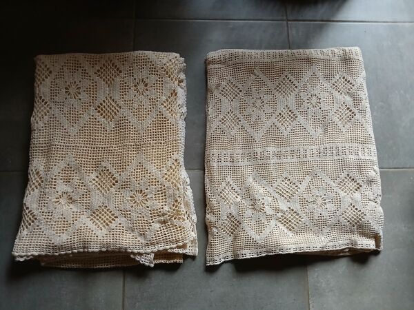 2 dessus de lit anciens en crochet