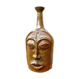 Ceramic depicting a stylized face