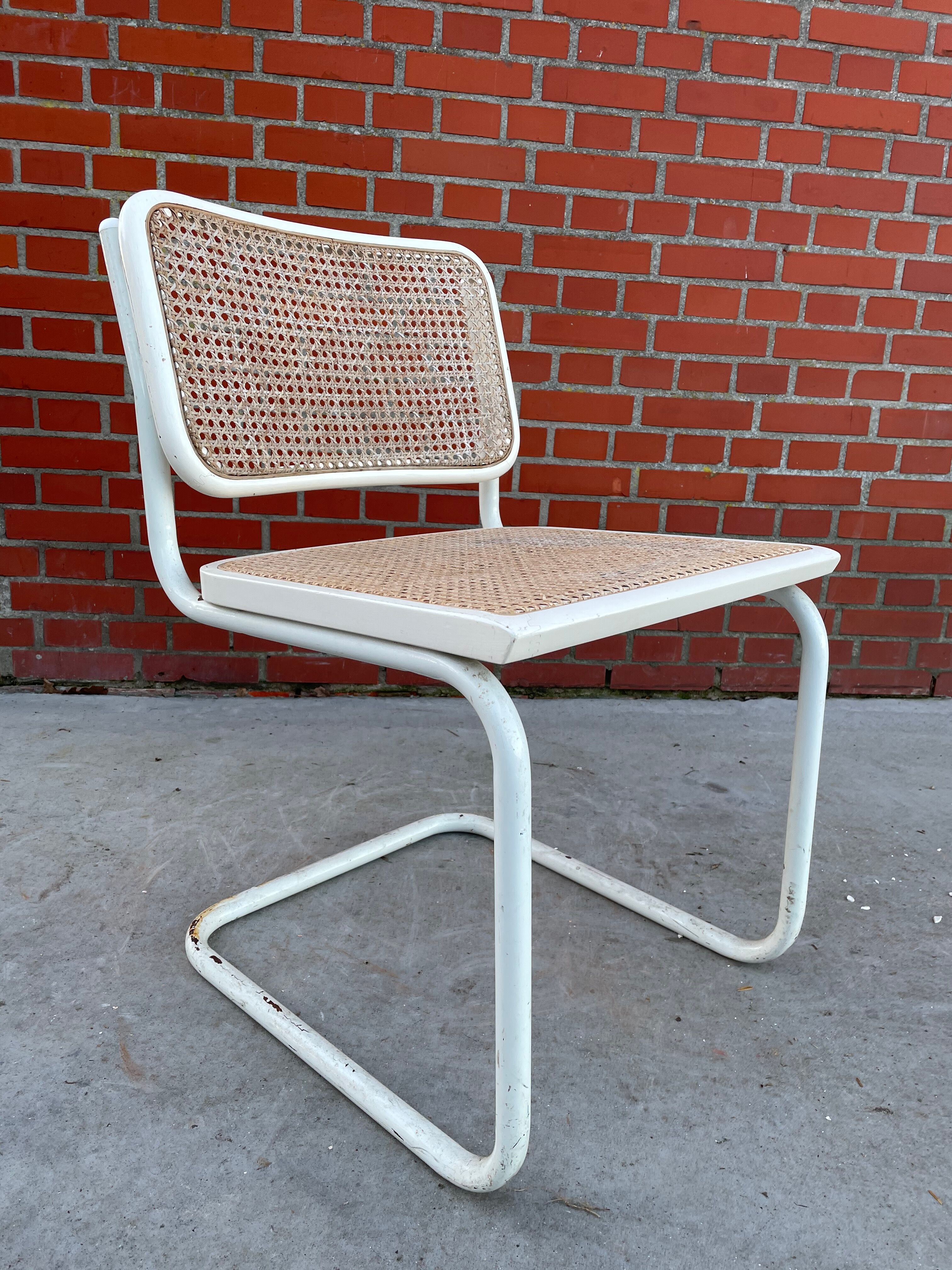 Cesca design chair b32 model white