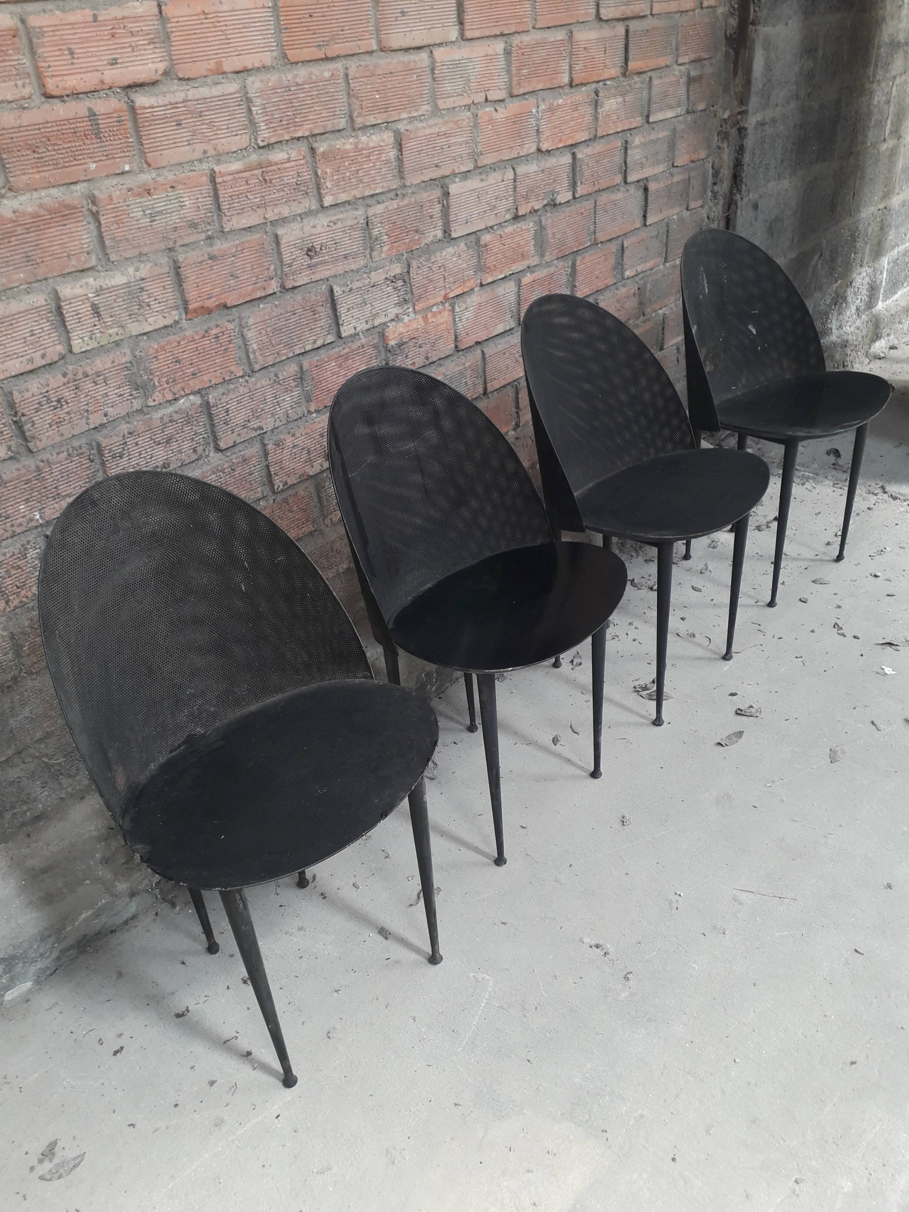 4 vintage metal chairs