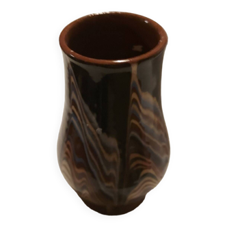 Petit vase en gré