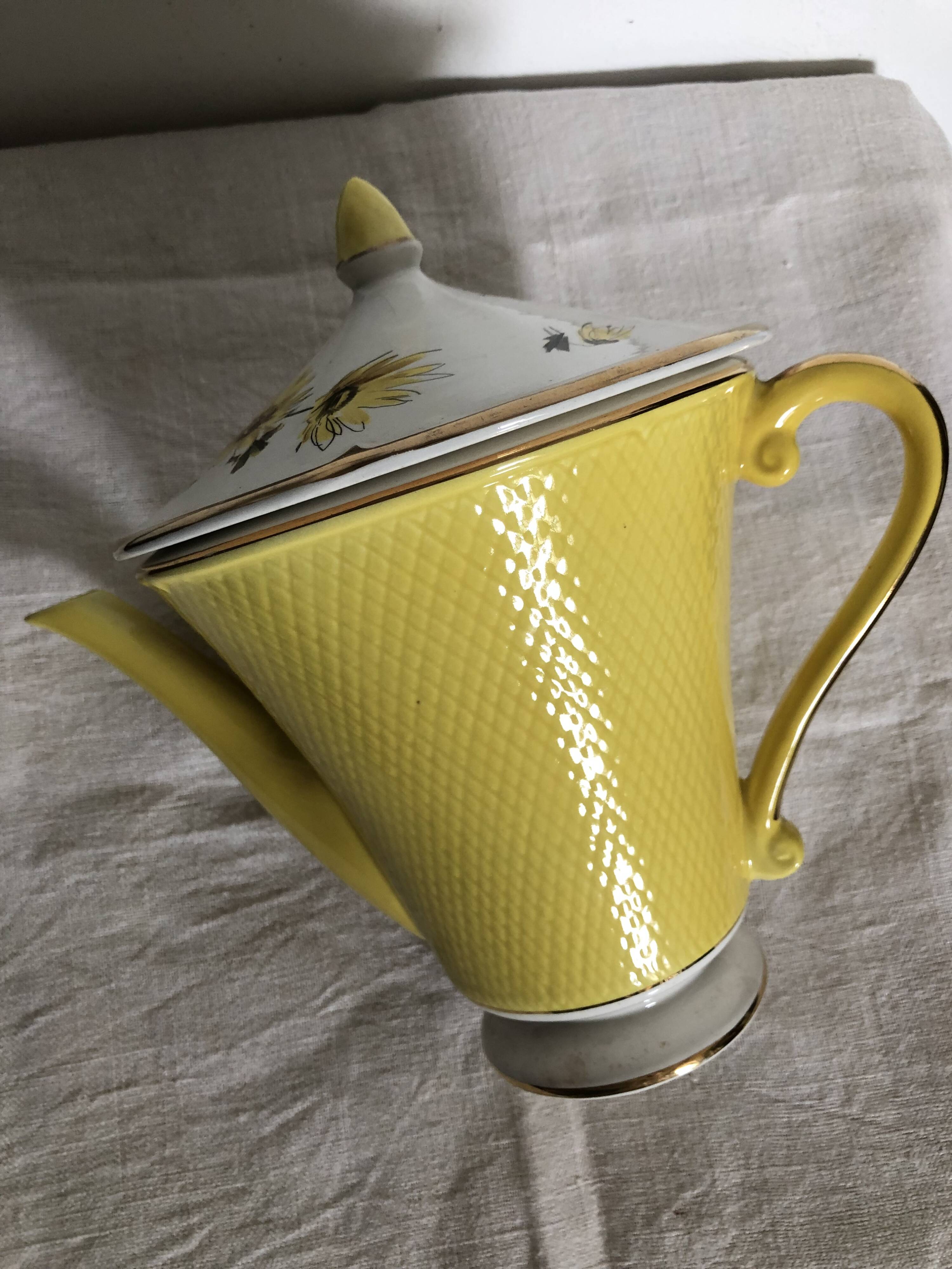 Cafetière vintage.Salins.