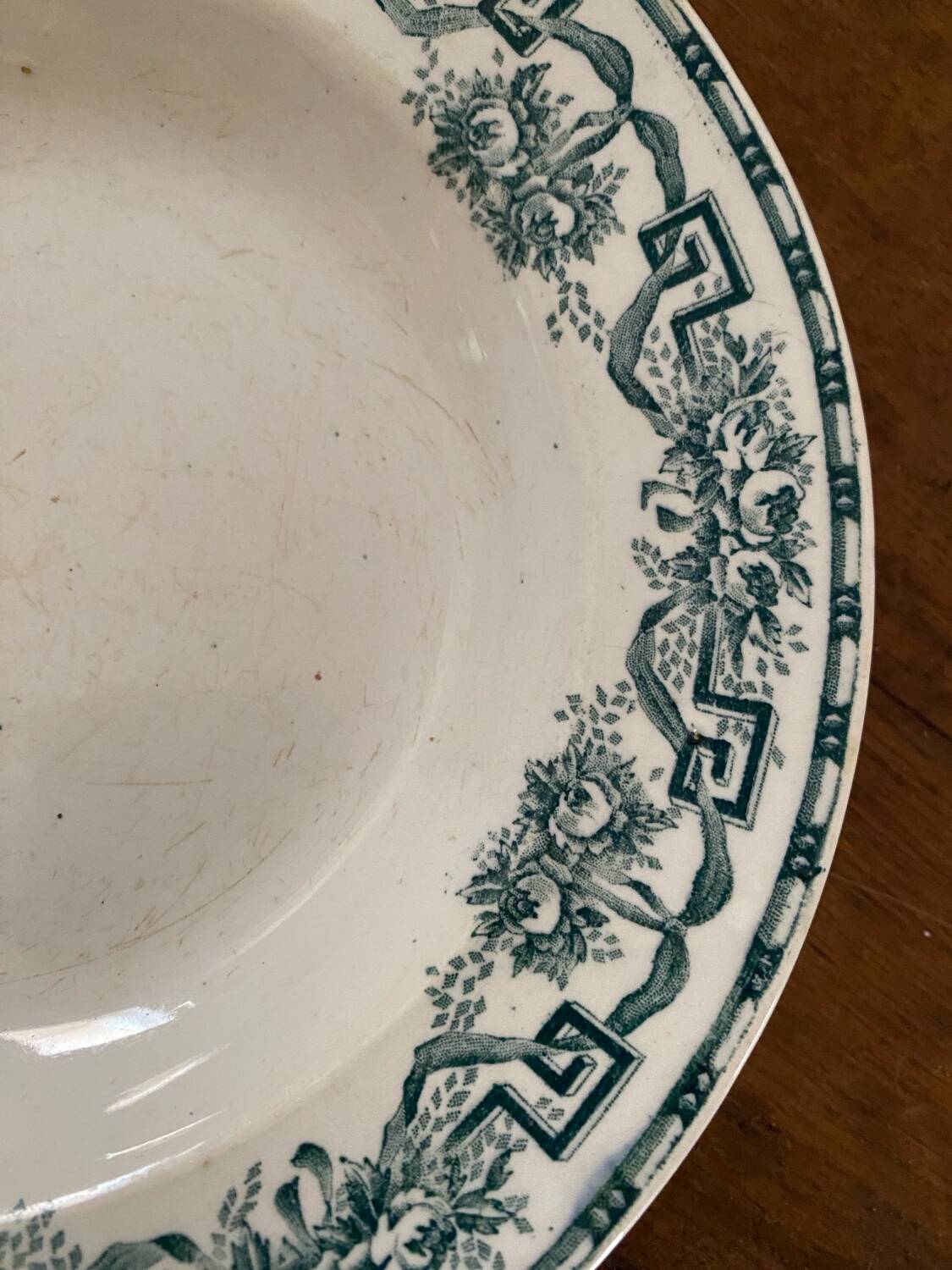 3 deep iron earth plates Moulin des loups "Athens".