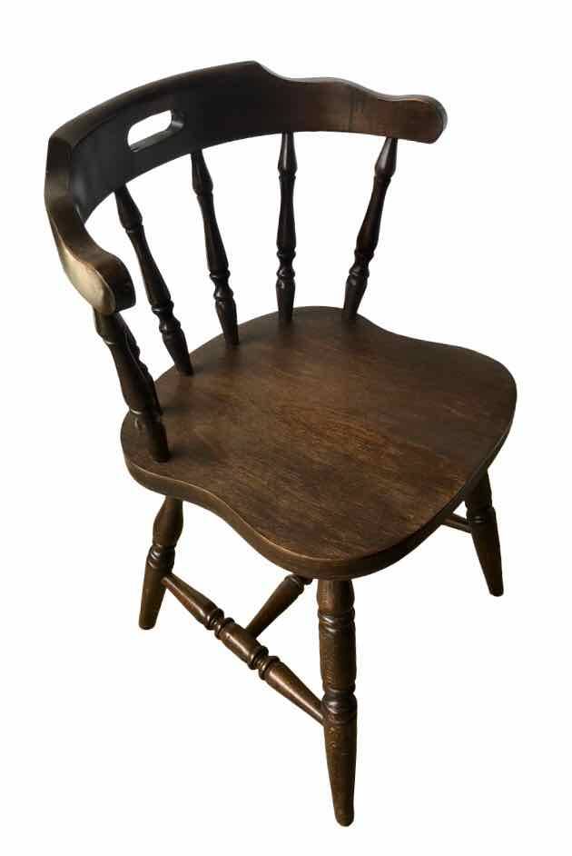 Set de 4 chaises montagnardes en chêne