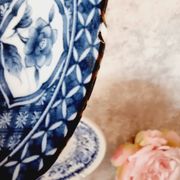 Set of 4 blue and white porcelain plates