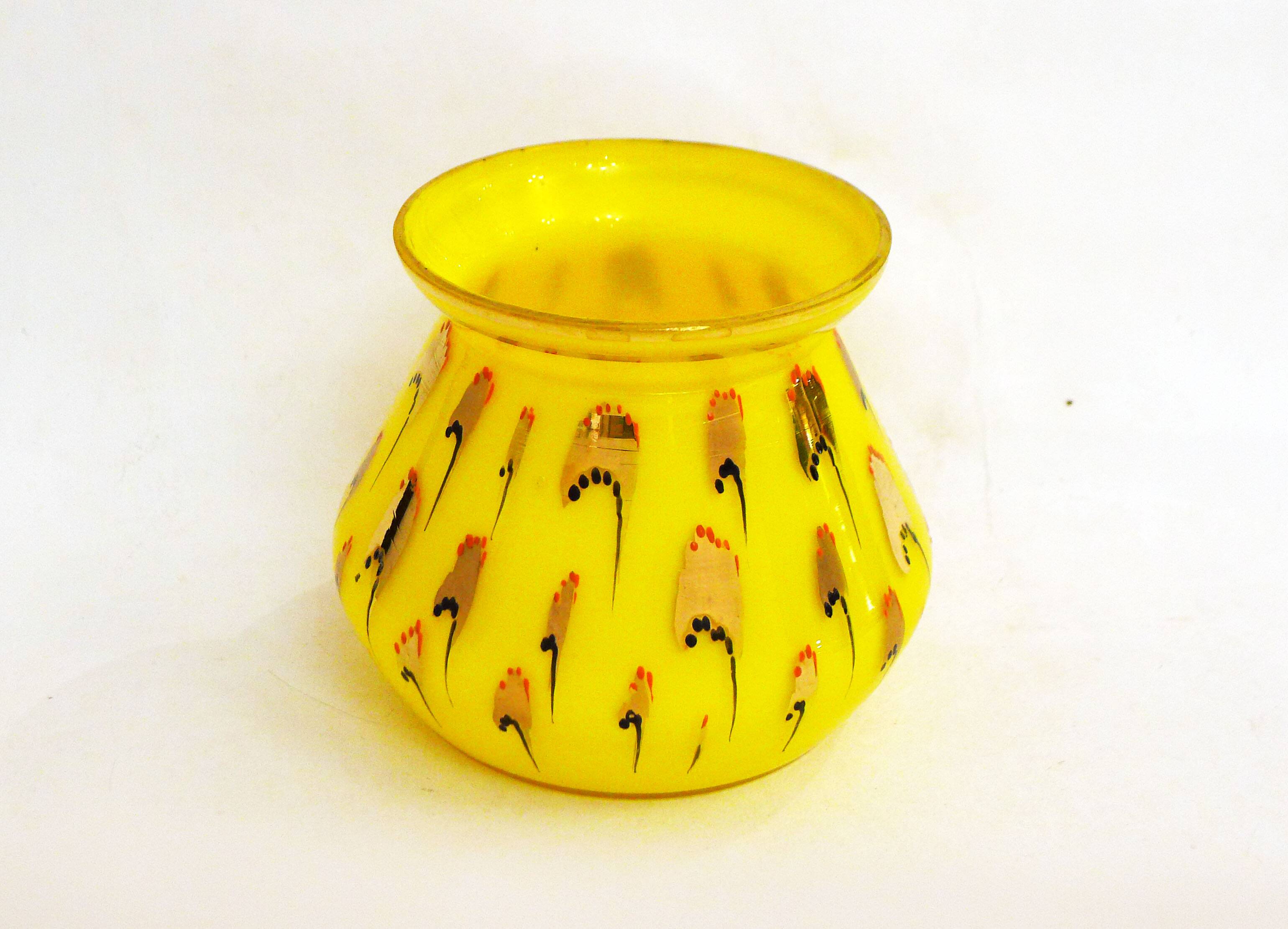 Yellow opaline Art Deco vase
