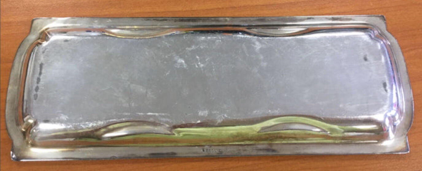 Plat à cake signé Gallia