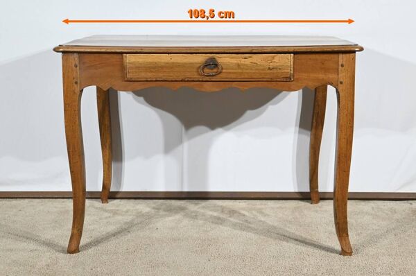 Table, bureau en noyer et merisier style Louis XV, début XIXème